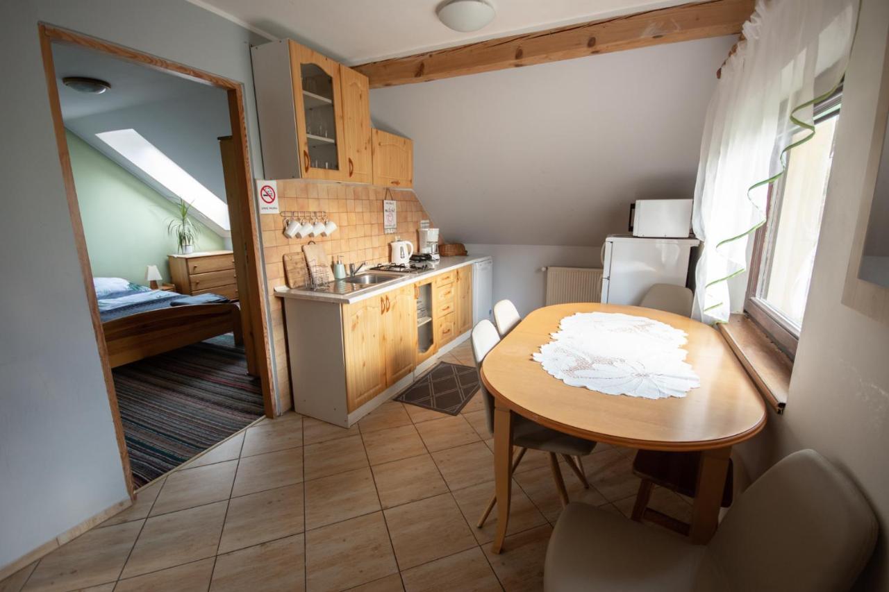 Na Szlaku Appartement Krzeszow  Buitenkant foto