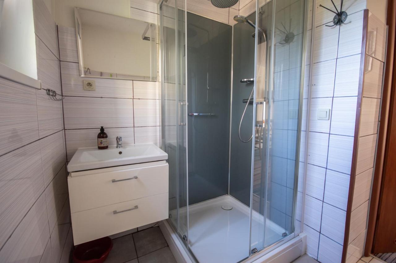 Na Szlaku Appartement Krzeszow  Buitenkant foto