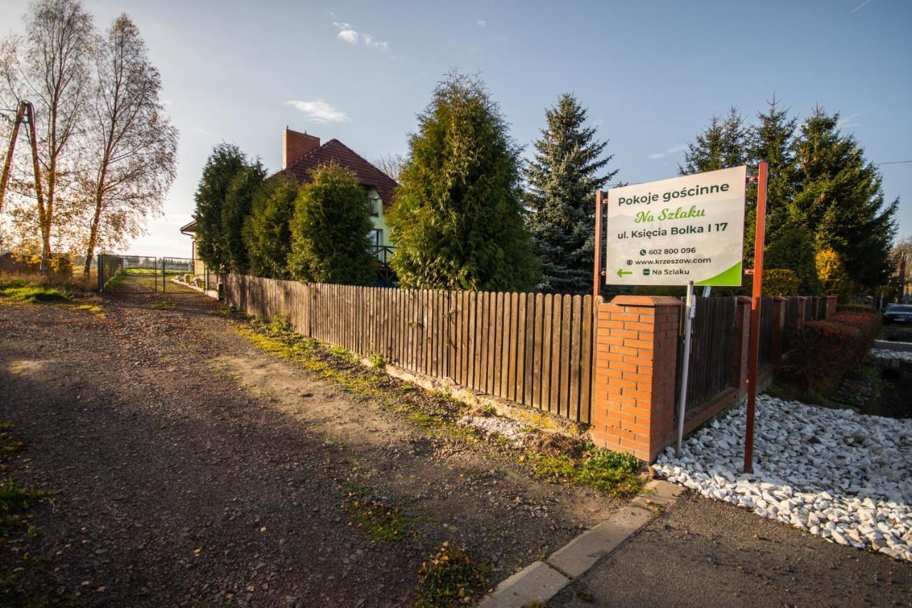 Na Szlaku Appartement Krzeszow  Buitenkant foto