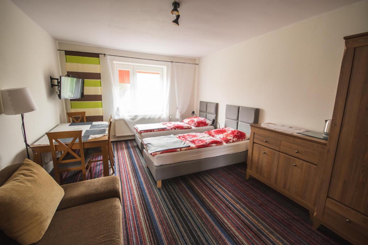 Na Szlaku Appartement Krzeszow  Buitenkant foto