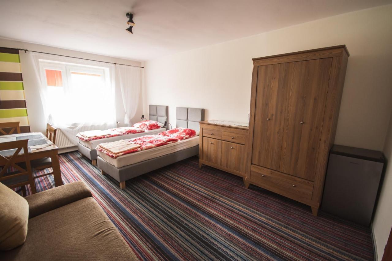 Na Szlaku Appartement Krzeszow  Buitenkant foto